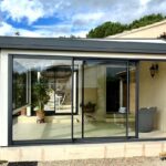 Extension de maison à Salon de Provence - Gamme Alizé toit plat, réalisée par Vie & Véranda Salon de Provence